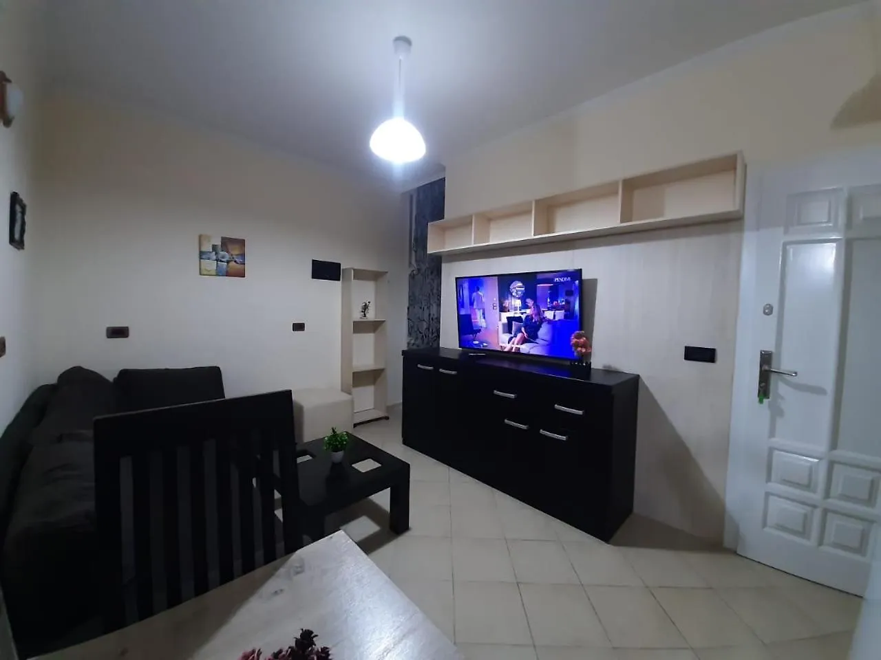 Daire Lovely Appartament,1-D Tiran